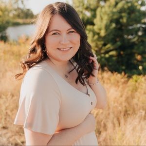 Hi, welcome to my closet!